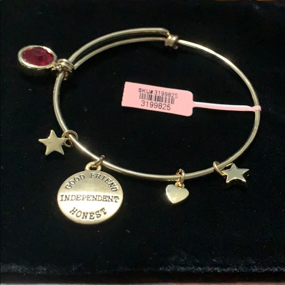 Charm bangle bracelet January/Garnet - Picture 2 of 6